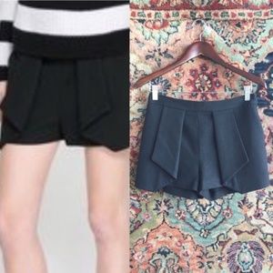 Zara Pleated Hi Rise Shorts w Pockets Orig…